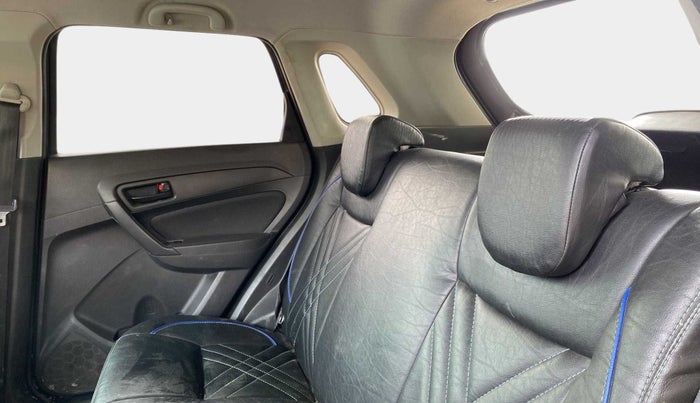 2017 Maruti Vitara Brezza VDI, Diesel, Manual, 36,201 km, Right Side Rear Door Cabin
