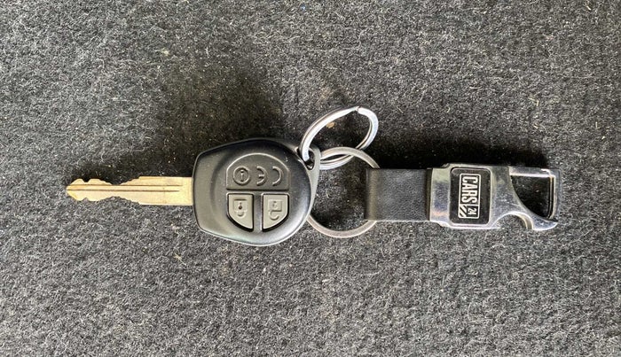 2017 Maruti Vitara Brezza VDI, Diesel, Manual, 36,201 km, Key Close Up
