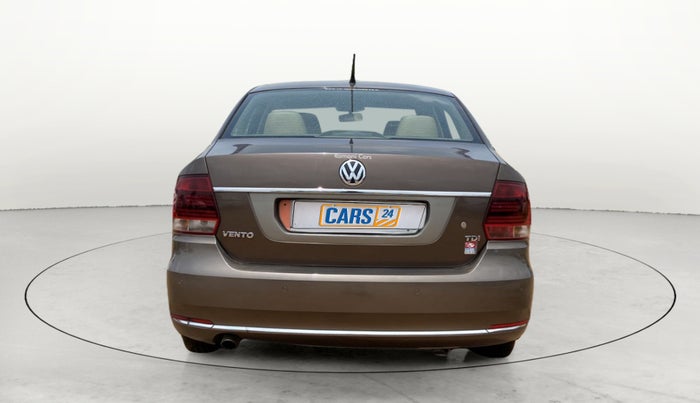 2015 Volkswagen Vento HIGHLINE DIESEL 1.5, Diesel, Manual, 1,25,458 km, Back/Rear