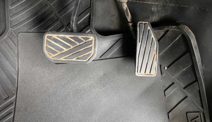 2021 Maruti Baleno ZETA CVT PETROL 1.2, Petrol, Automatic, 22,474 km, Pedals