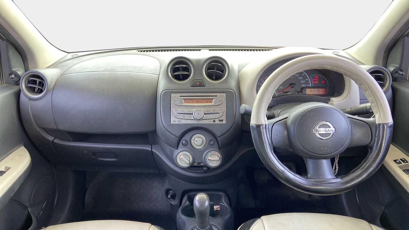 2015 Nissan Micra Active XV SAFETY PACK, Petrol, Manual, 50,645 km, Dashboard