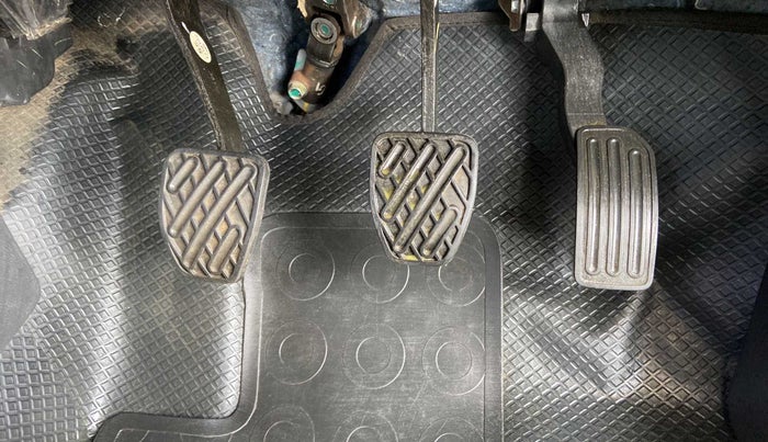 2015 Nissan Micra Active XV SAFETY PACK, Petrol, Manual, 50,645 km, Pedals