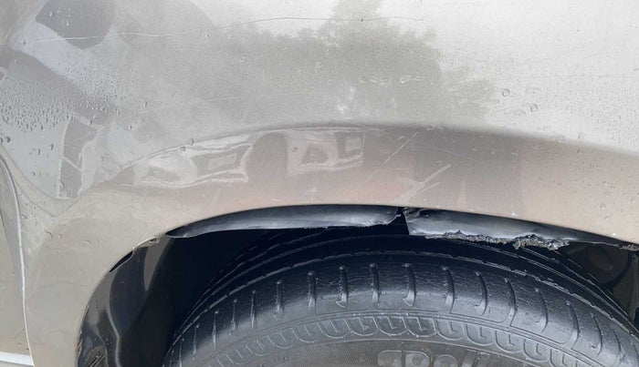 2013 Nissan Terrano XL D THP 110 PS, Diesel, Manual, 1,00,913 km, Right fender - Slightly dented