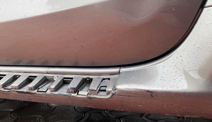 2013 Nissan Terrano XL D THP 110 PS, Diesel, Manual, 1,00,913 km, Left running board - Slight misalignement
