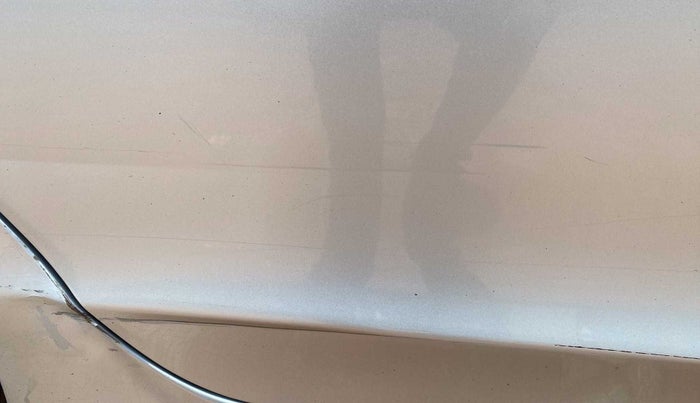 2016 Honda City 1.5L I-VTEC V MT, Petrol, Manual, 1,18,569 km, Right rear door - Slightly dented
