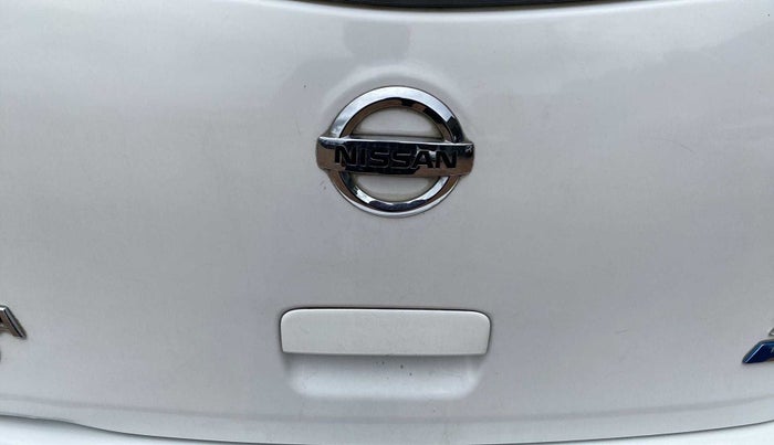 2017 Nissan Micra Active XV SAFETY PACK, Petrol, Manual, 44,736 km, Dicky (Boot door) - Slightly dented