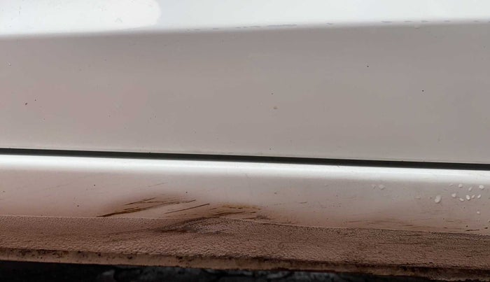 2015 Honda Brio S MT, Petrol, Manual, 41,647 km, Left running board - Slightly dented