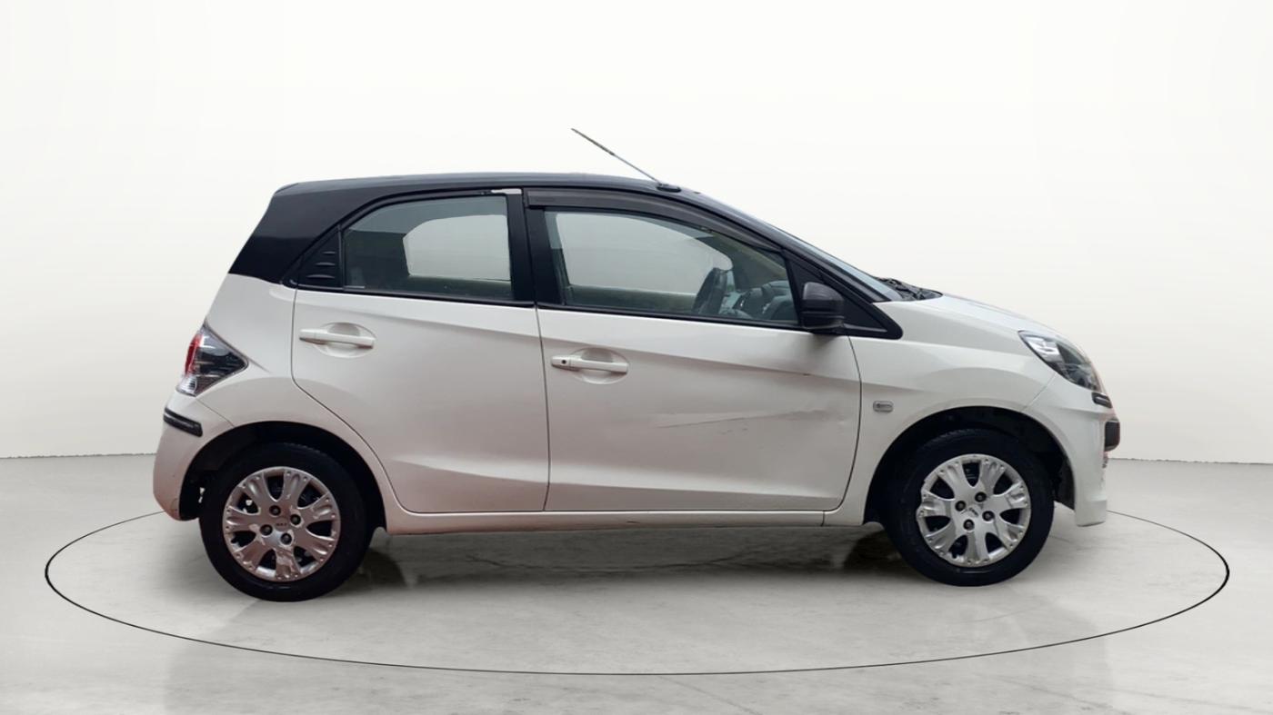 2015 Honda Brio S MT, Petrol, Manual, 41,647 km, Right Side View