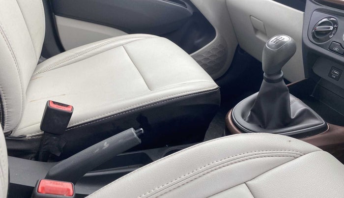2021 Hyundai AURA S 1.2, Petrol, Manual, 15,564 km, Gear Lever