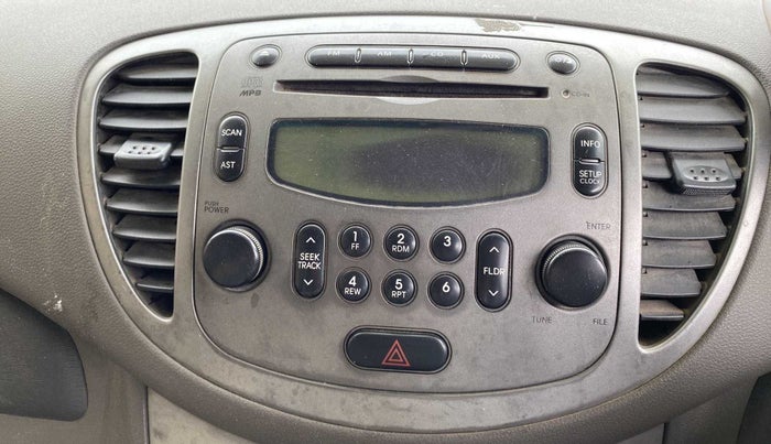 2011 Hyundai i10 SPORTZ 1.2, Petrol, Manual, 1,16,177 km, Infotainment system - Button has minor damage