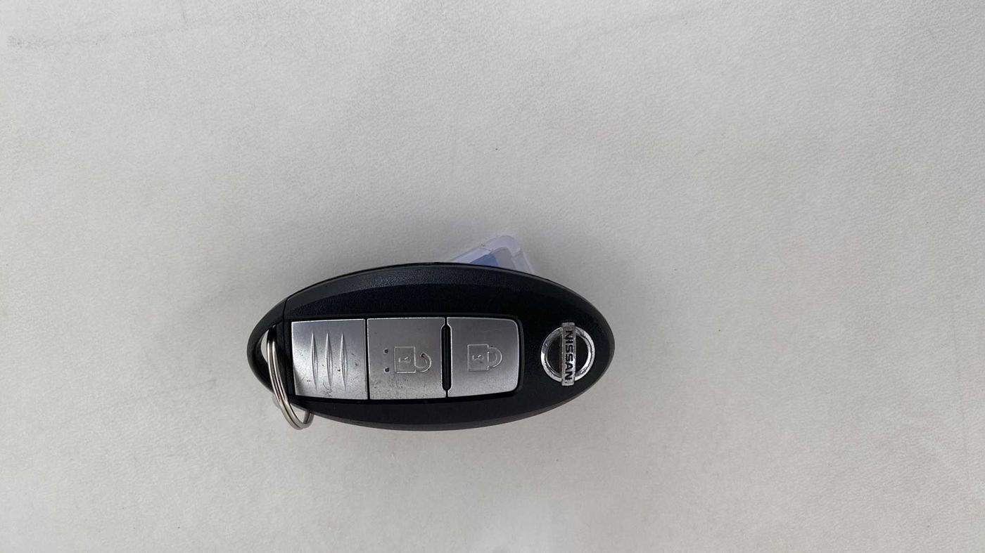 2014 Nissan Micra XV CVT, Petrol, Automatic, 83,190 km, Key Close Up