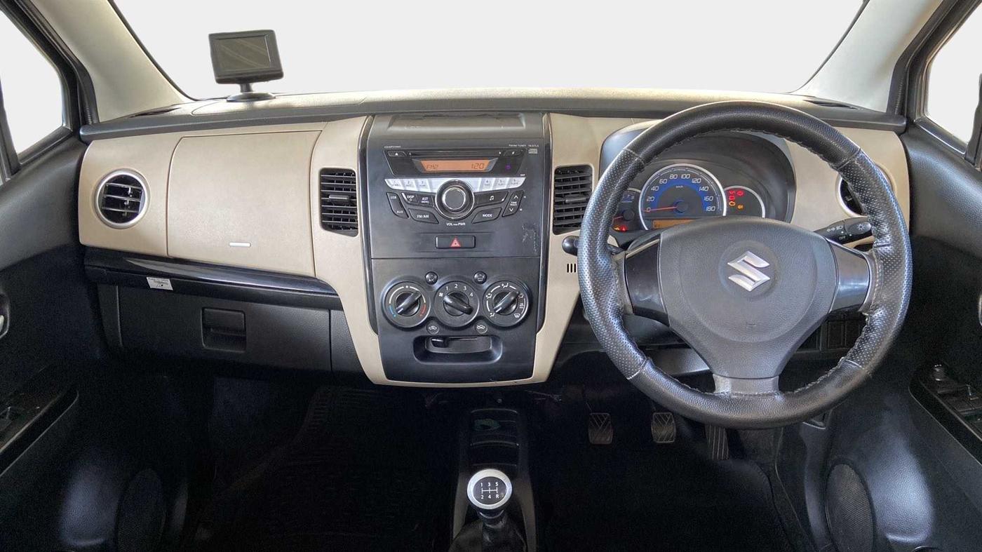 2018 Maruti Wagon R 1.0 VXI, Petrol, Manual, 60,221 km, Dashboard