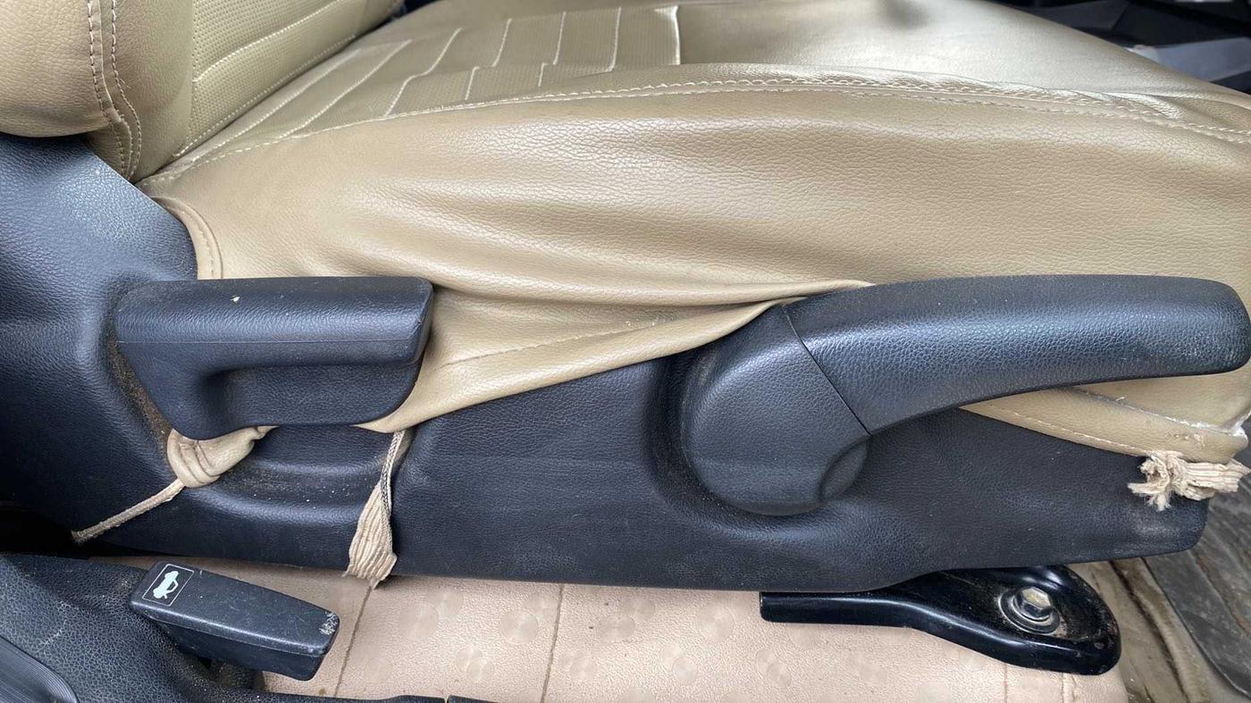 2014 Honda City 1.5L I-DTEC V, Diesel, Manual, 54,106 km, Driver Side Adjustment Panel