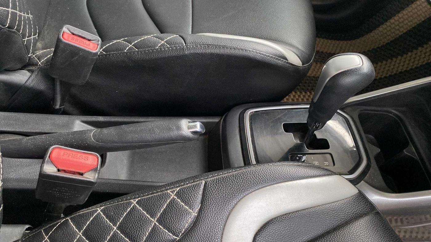 2020 Maruti IGNIS ALPHA 1.2 AMT, Petrol, Automatic, 52,859 km, Gear Lever
