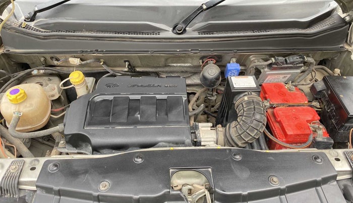 2016 Mahindra Kuv100 K2 6 STR, Petrol, Manual, 44,474 km, Open Bonet