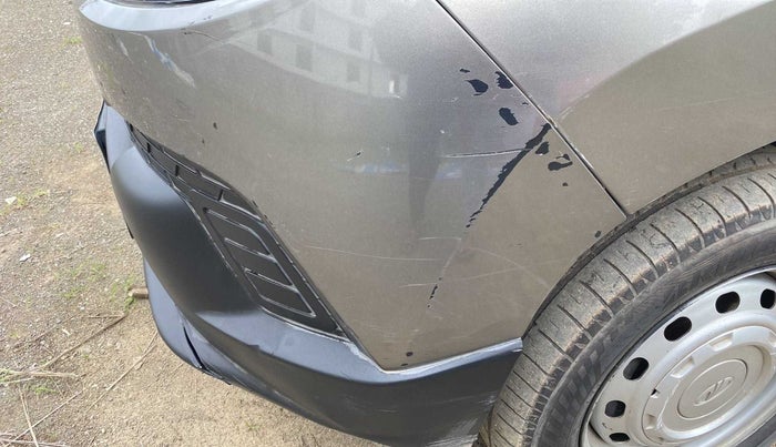 2016 Mahindra Kuv100 K2 6 STR, Petrol, Manual, 44,474 km, Front bumper - Minor damage