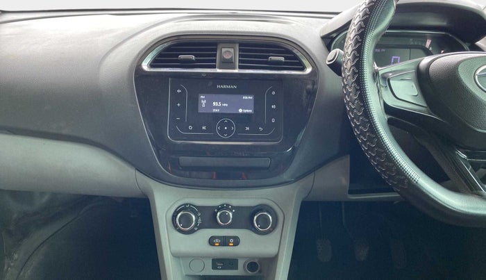 2020 Tata Tiago XT PETROL, Petrol, Manual, 52,112 km, Infotainment System