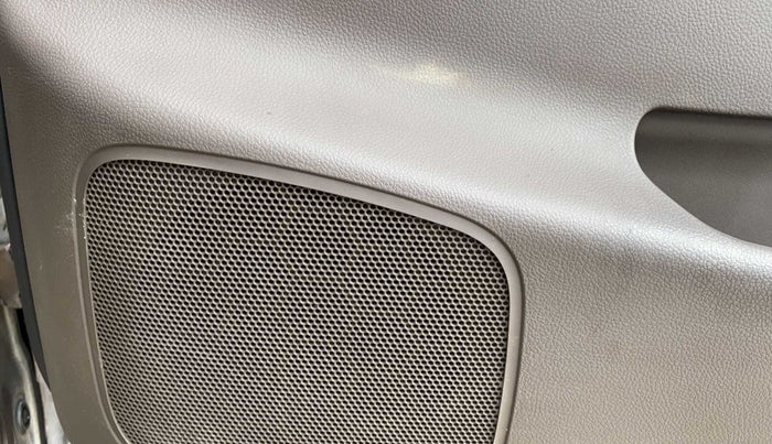 2010 Maruti Zen Estilo LXI, Petrol, Manual, 66,171 km, Infotainment system - Front speakers missing / not working
