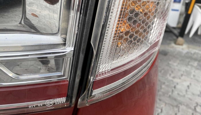 2018 Tata TIGOR XZA PETROL, Petrol, Automatic, 35,731 km, Right tail light - Minor damage