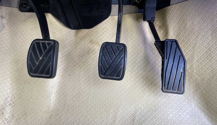 2021 Maruti Dzire VXI, Petrol, Manual, 13,324 km, Pedals