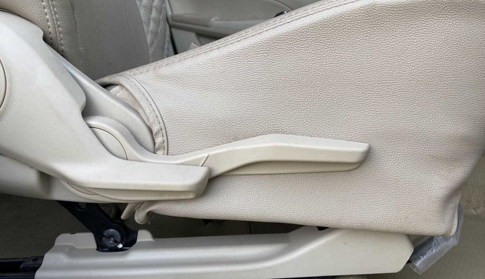2021 Maruti Dzire VXI, Petrol, Manual, 13,324 km, Driver Side Adjustment Panel