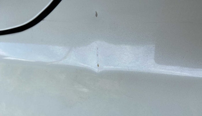 2018 Maruti Vitara Brezza ZDI PLUS, Diesel, Manual, 1,05,605 km, Left fender - Slightly dented