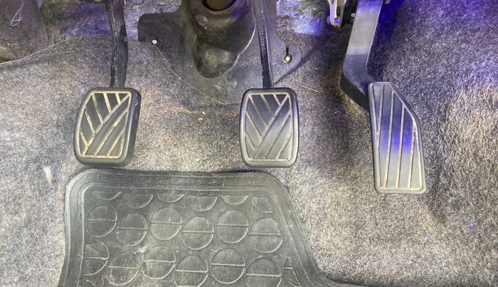 2017 Maruti Celerio VXI, Petrol, Manual, 40,997 km, Pedals