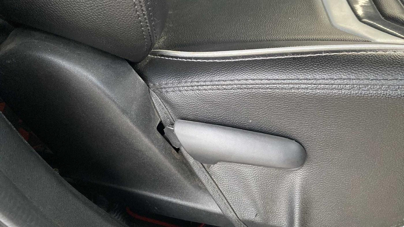 2021 Maruti Vitara Brezza VXI, Petrol, Manual, 4,764 km, Driver Side Adjustment Panel