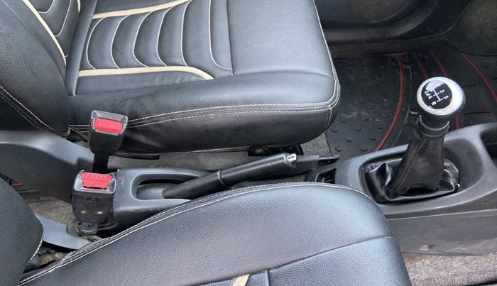2012 Maruti Wagon R 1.0 VXI, CNG, Manual, 95,743 km, Gear Lever
