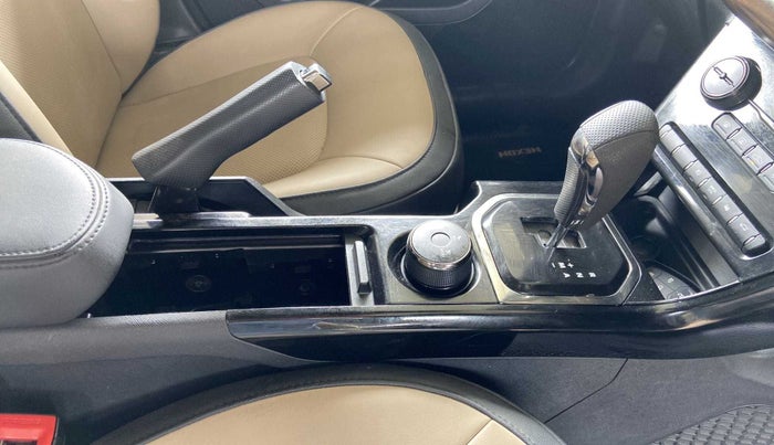 2022 Tata NEXON XZA PLUS (PREMIUM) KAZIRANGA PETROL, Petrol, Automatic, 8,671 km, Gear Lever