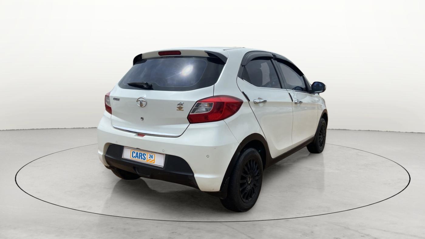 2016 Tata Tiago XZ PETROL, Petrol, Manual, 73,138 km, Right Back Diagonal