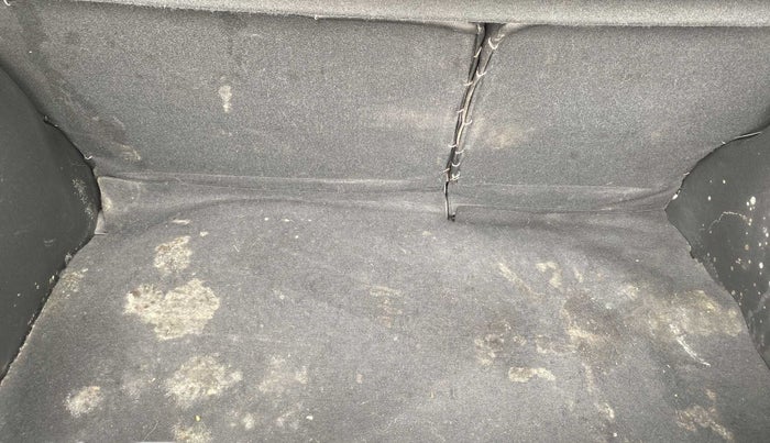 2013 Hyundai i20 ASTA 1.4 CRDI, Diesel, Manual, 1,00,214 km, Boot Inside