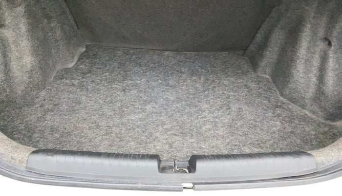 2016 Honda Amaze 1.2L I-VTEC S AT, Petrol, Automatic, 22,390 km, Boot Inside