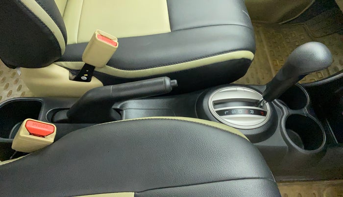 2016 Honda Amaze 1.2L I-VTEC S AT, Petrol, Automatic, 22,390 km, Gear Lever