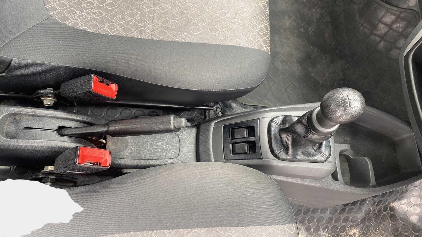 2018 Maruti Alto 800 VXI, Petrol, Manual, 77,034 km, Gear Lever