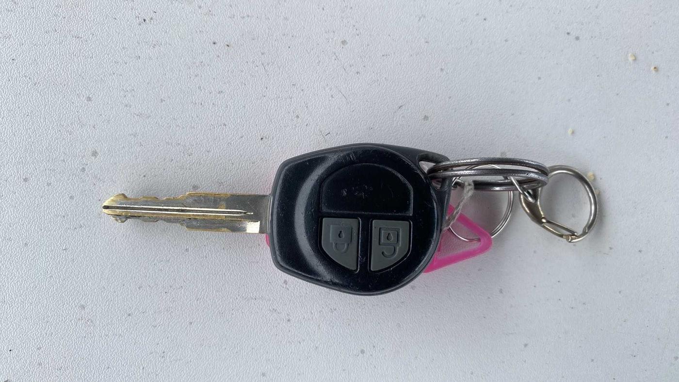 2018 Maruti Alto 800 VXI, Petrol, Manual, 77,034 km, Key Close Up
