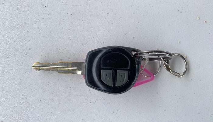 2018 Maruti Alto 800 VXI, Petrol, Manual, 77,034 km, Key Close Up