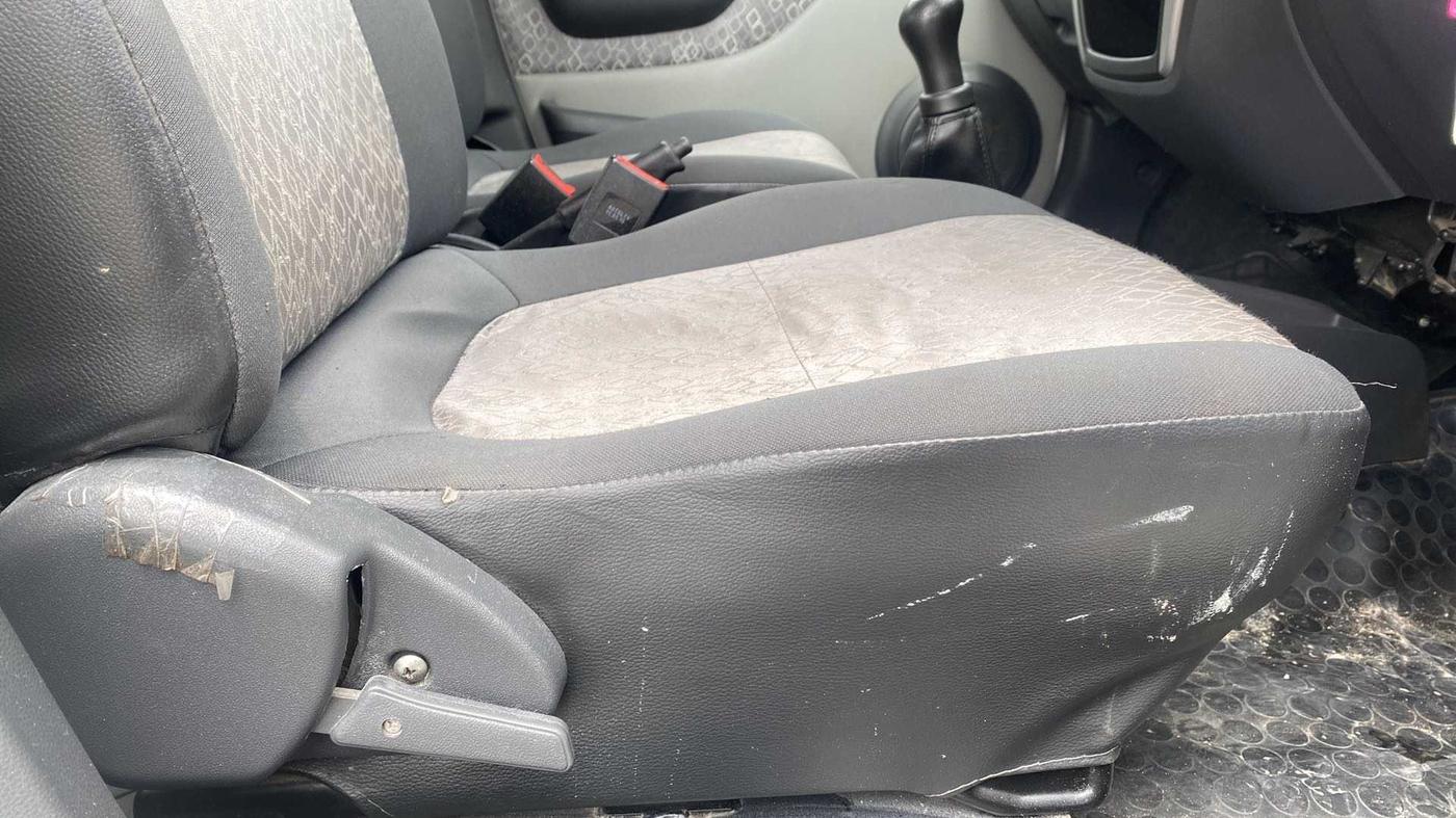 2018 Maruti Alto 800 VXI, Petrol, Manual, 77,034 km, Driver Side Adjustment Panel