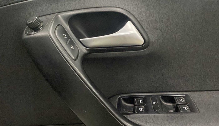 2015 Volkswagen Polo GT TSI AT, Petrol, Automatic, 58,716 km, Driver Side Door Panels Control