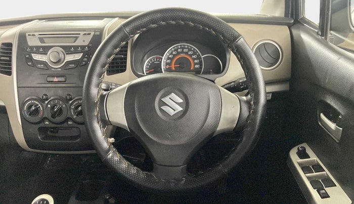 2016 Maruti Wagon R 1.0 VXI, Petrol, Manual, 64,642 km, Steering Wheel Close Up
