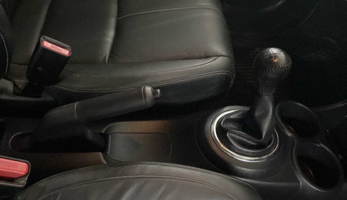 2019 Honda BR-V 1.5L I-VTEC VX, Petrol, Manual, 10,319 km, Gear Lever