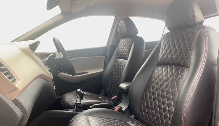 2015 Hyundai Elite i20 MAGNA 1.4 CRDI, Diesel, Manual, 2 km, Right Side Front Door Cabin