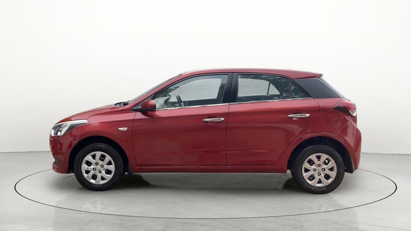 2015 Hyundai Elite i20 MAGNA 1.4 CRDI, Diesel, Manual, 2 km, Left Side