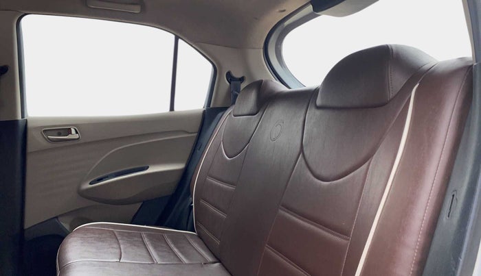 2018 Hyundai NEW SANTRO SPORTZ MT, Petrol, Manual, 70,698 km, Right Side Rear Door Cabin