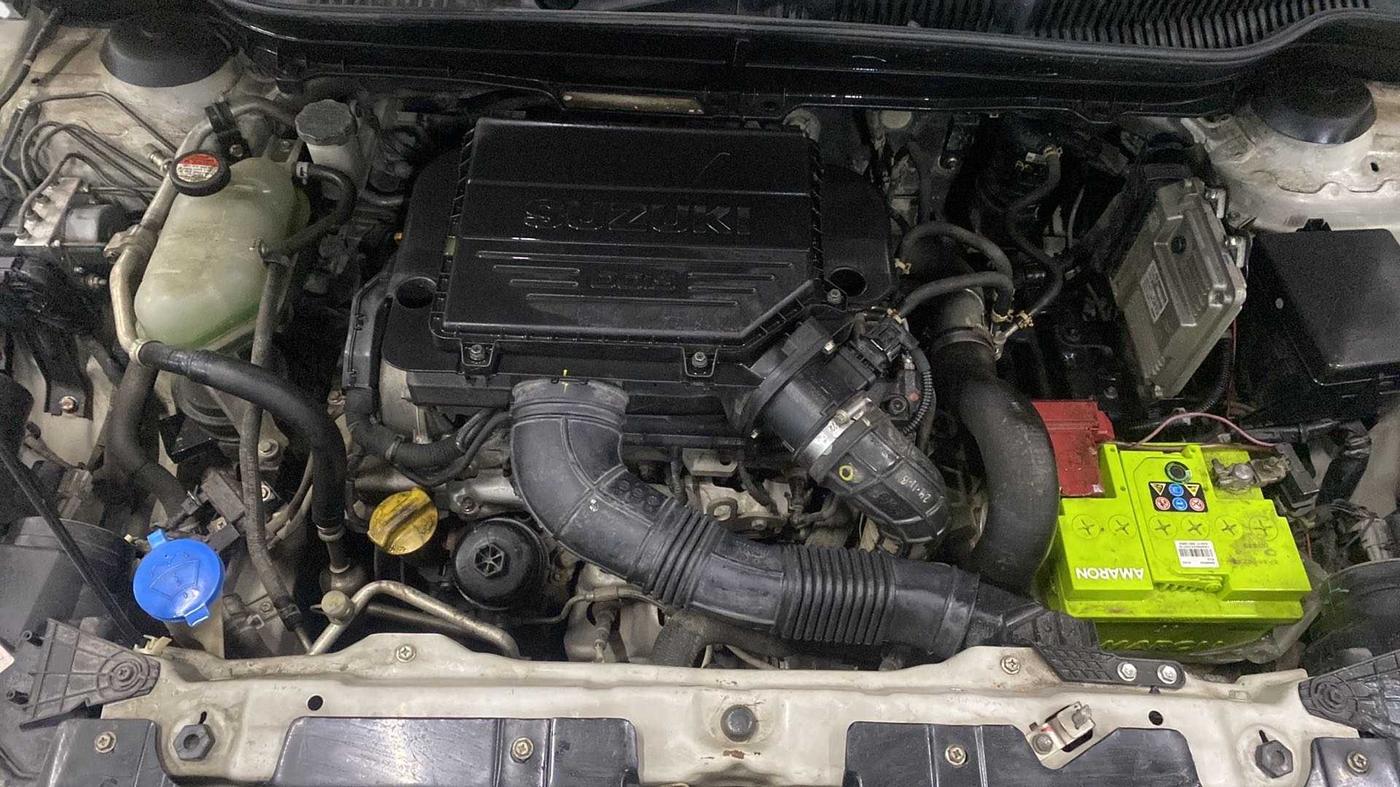 2019 Maruti Vitara Brezza VDI, Diesel, Manual, 58,792 km, Open Bonet