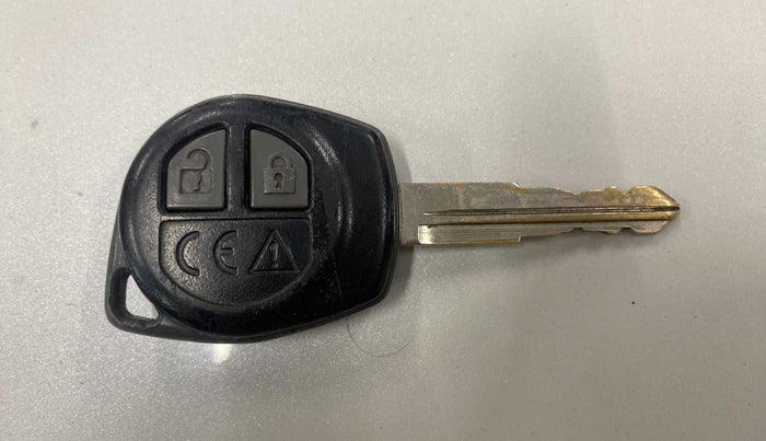 2019 Maruti Vitara Brezza VDI, Diesel, Manual, 58,792 km, Key Close Up