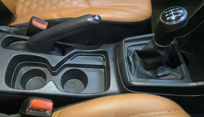 2019 Maruti Vitara Brezza VDI, Diesel, Manual, 58,792 km, Gear Lever