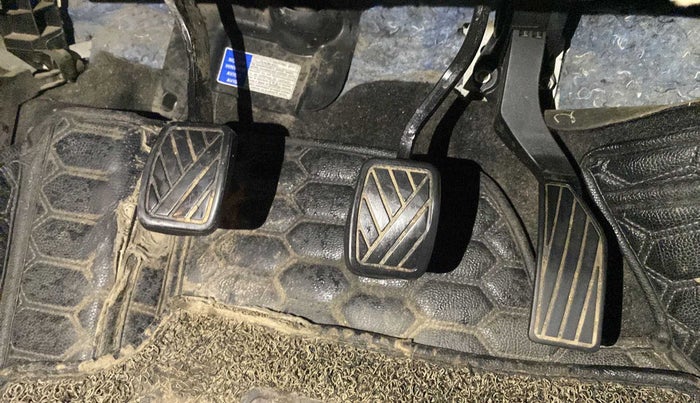 2019 Maruti Vitara Brezza VDI, Diesel, Manual, 58,792 km, Pedals