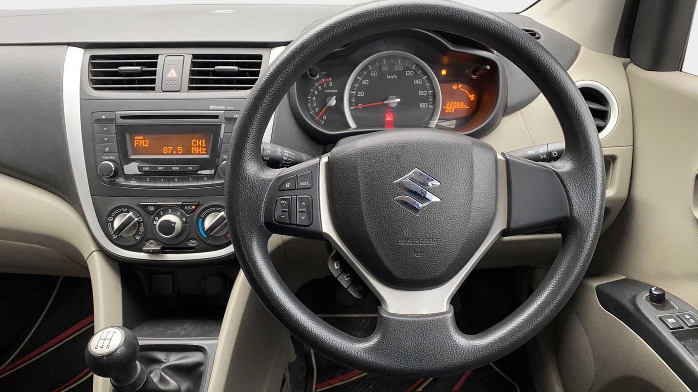 2015 Maruti Celerio ZXI, Petrol, Manual, 22,084 km, Steering Wheel Close Up