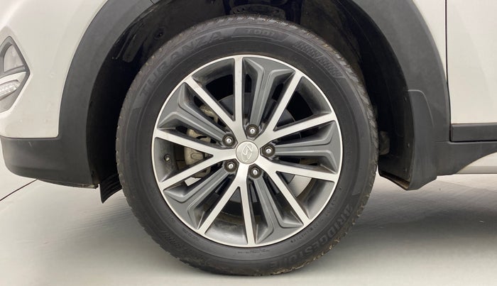 2017 Hyundai Tucson GLS 4WD AT DIESEL, Diesel, Automatic, 70,087 km, Left Front Wheel